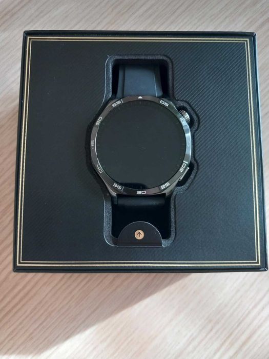 Смарт часовник HUAWEI WATCH GT 5