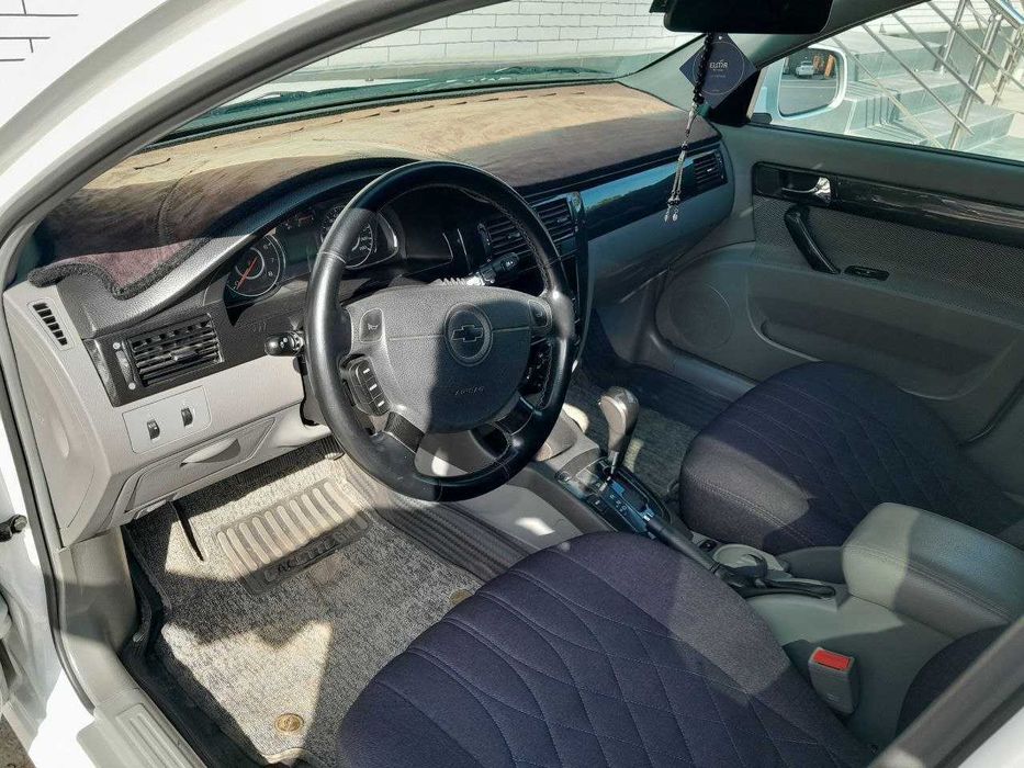 Chevrolet Gentra avtomat