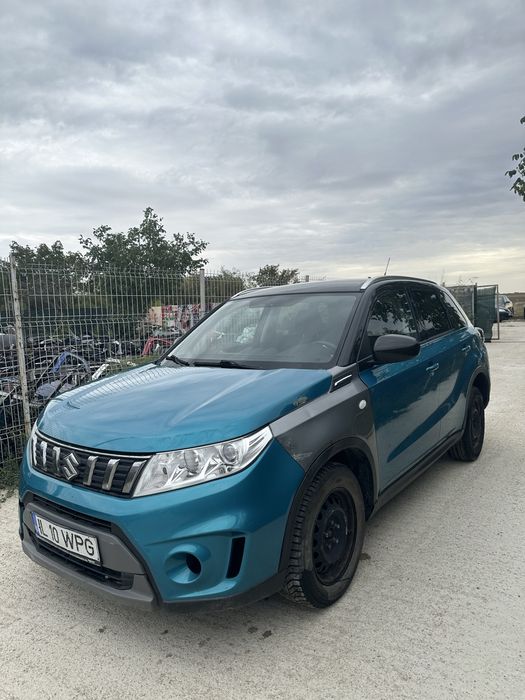 Suzuki Vitara 2019 1.4 benzina usor avariat / lovit