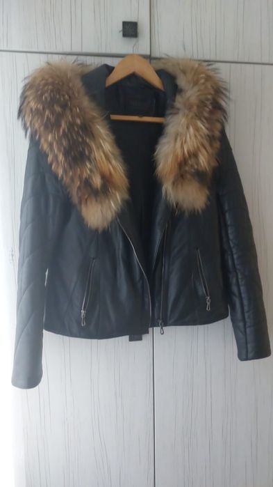 Greacă piele si blană naturală