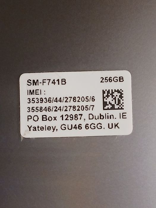 Samsung Galaxy Z Flip 6, 12GB RAM, 256GB, 5G, Silver Shadow