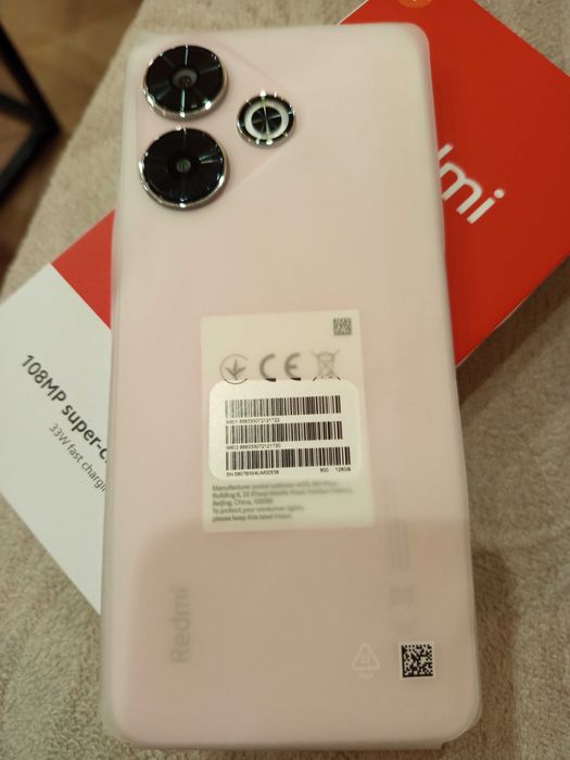Redmi 13 чисто нов с гаранция