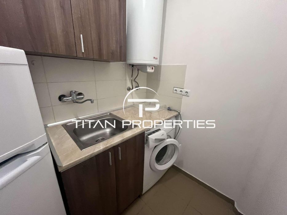 Дава се под наем Двустаен апартамент в Варна, Погреби - 64 кв.м за 450 € - Снимка #1