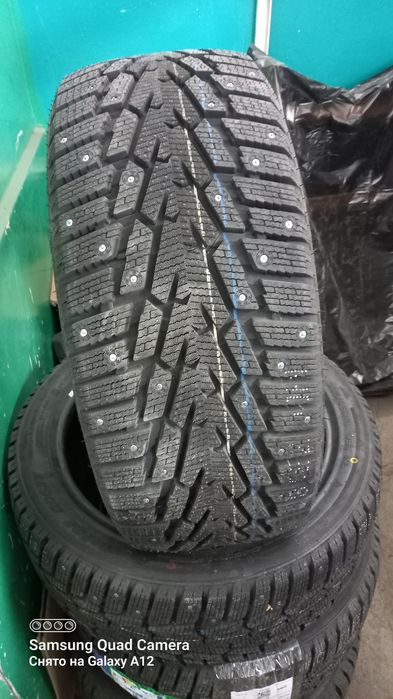Новый шины р18 комплект