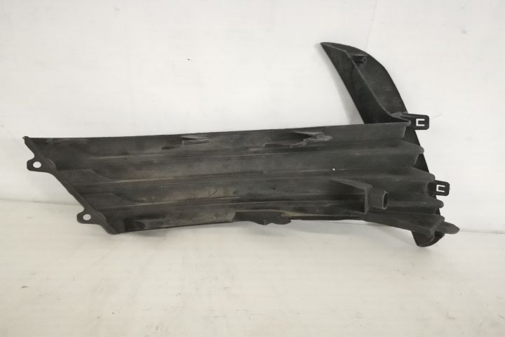 Оригинална странична предна решетка дясна страна / Toyota Corolla E160