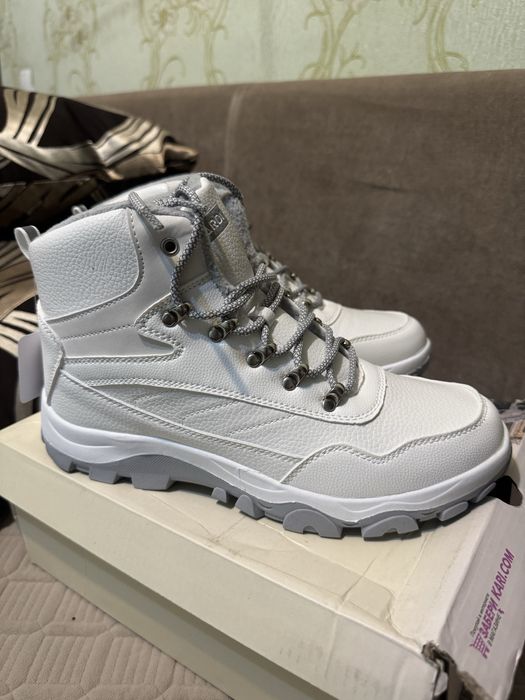 Продам зиму абсолютно новая