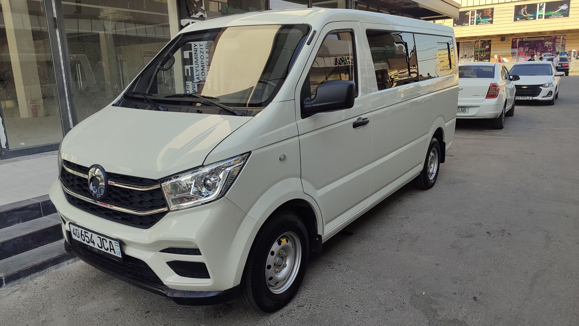 Dongfeng M2 mikro aftobus