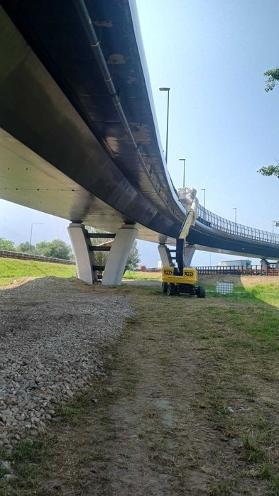 Servicii de sablare, curatare cu laser si vopsitorie
