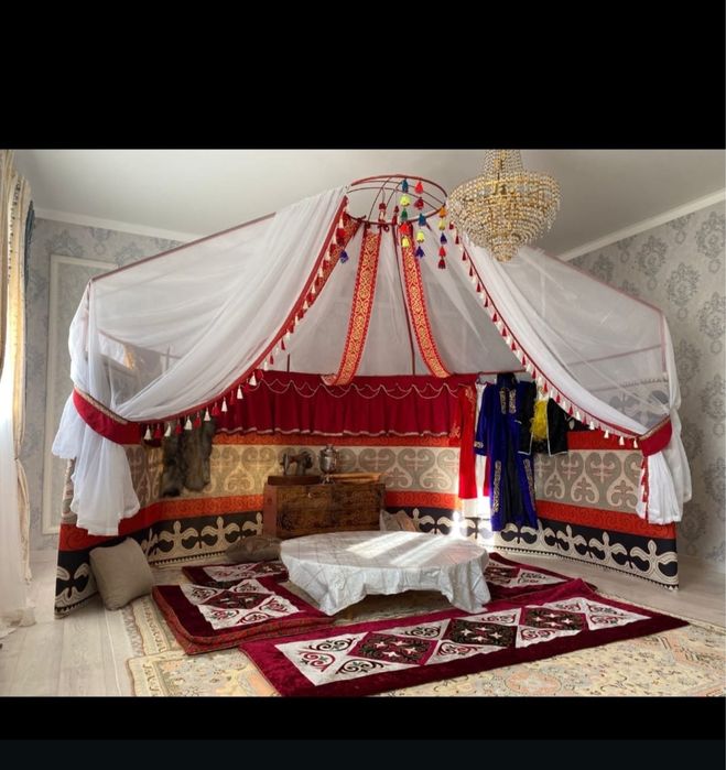 Жарты ағаш үй сатылады.