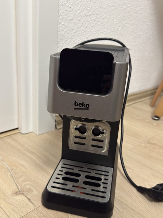 Espressor manual Beko CaffeExperto