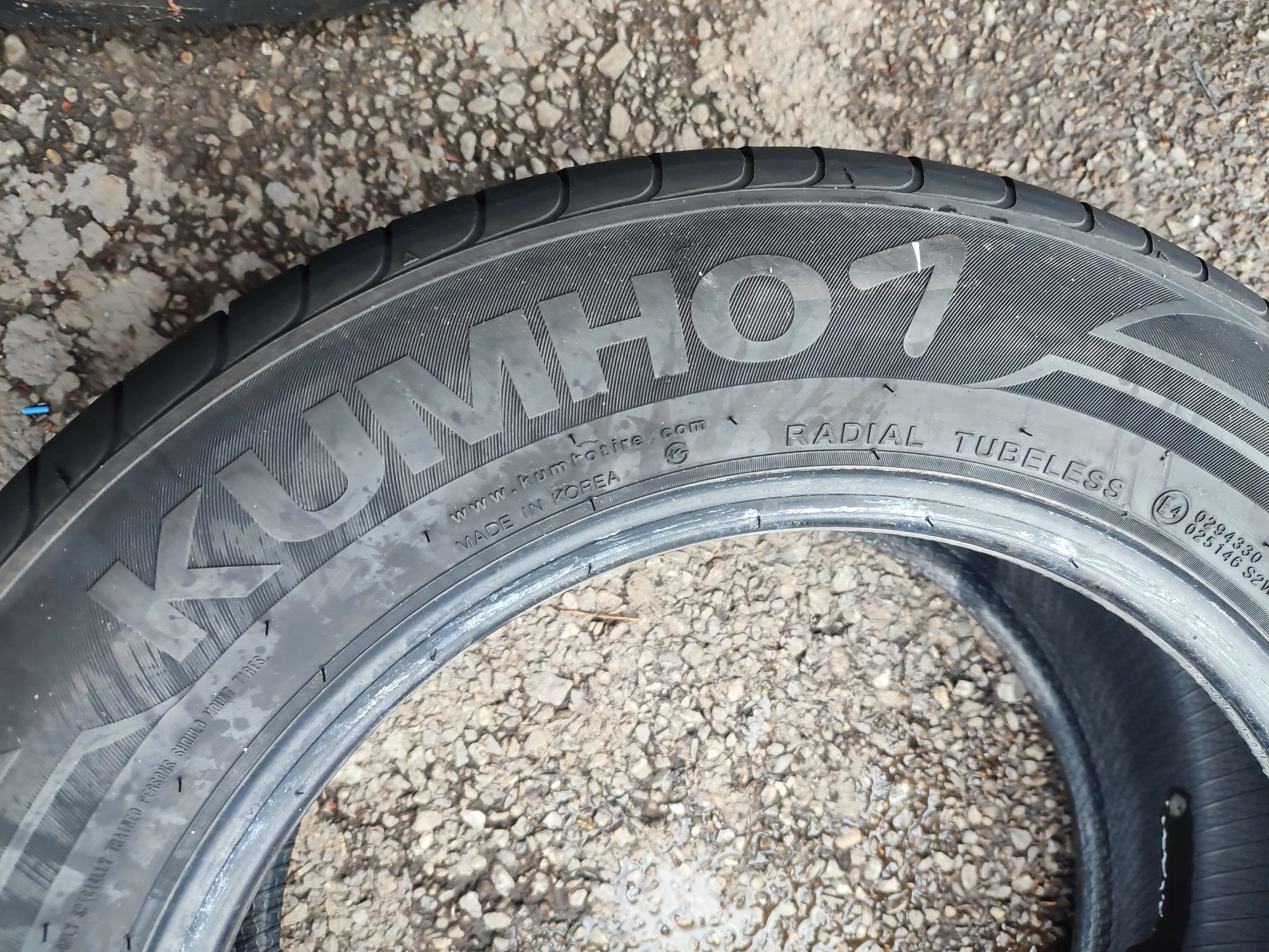 205/65/16" 4бр Kumho ecowing es01,dot2018,6-7mm