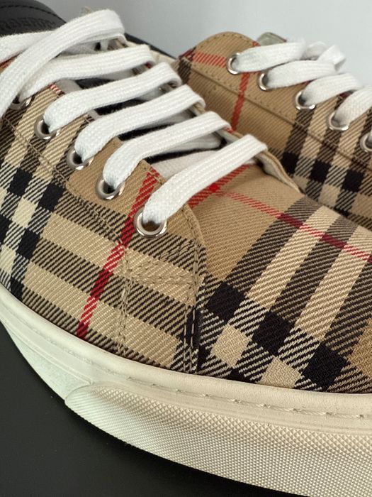 Burberry мъжки оригинални обувки, размер 44, от Бърбери лондон