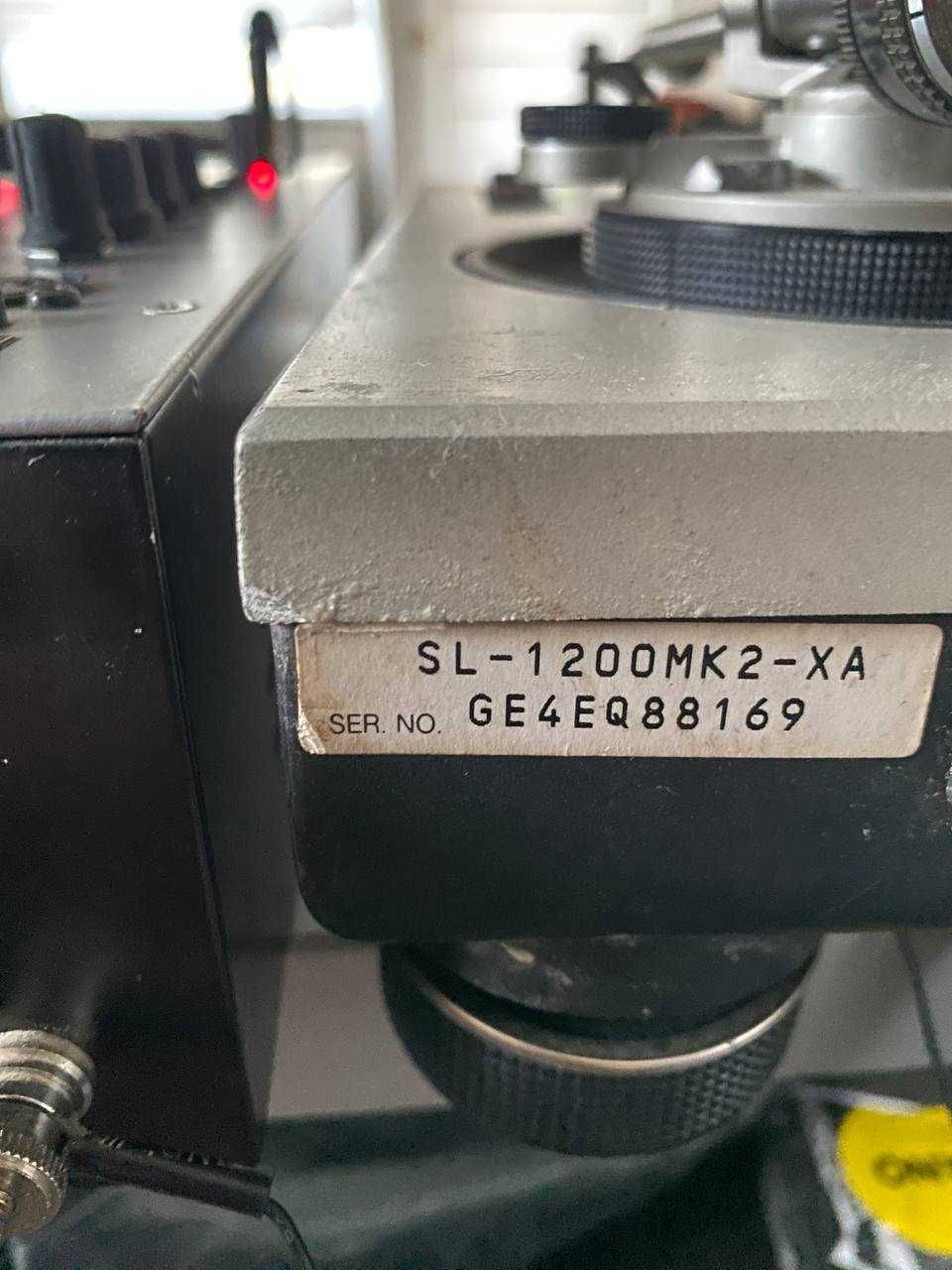 Technics SL 1200 MK2 Грамофон