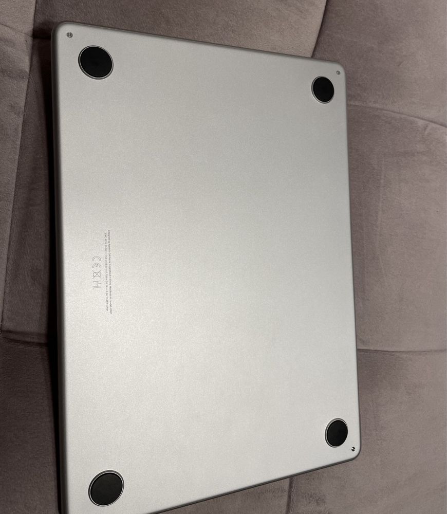 Macbook air M2 2022