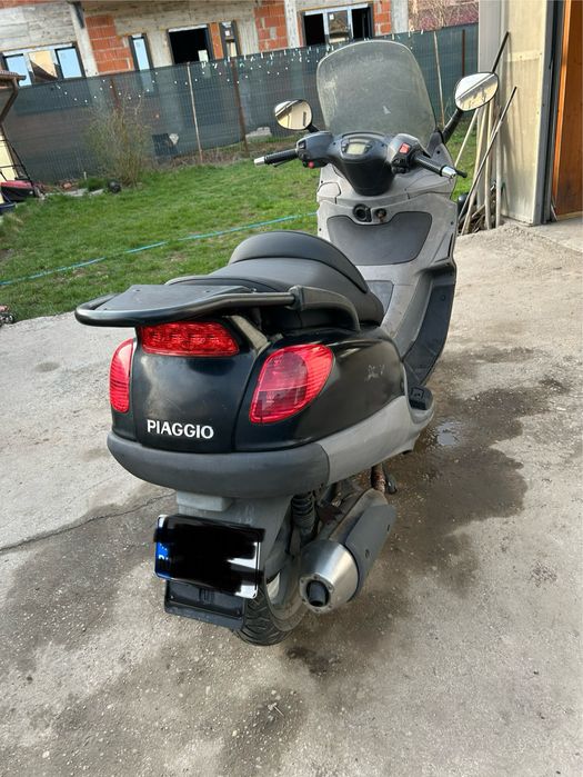 Vand Scuter Piaggio X9