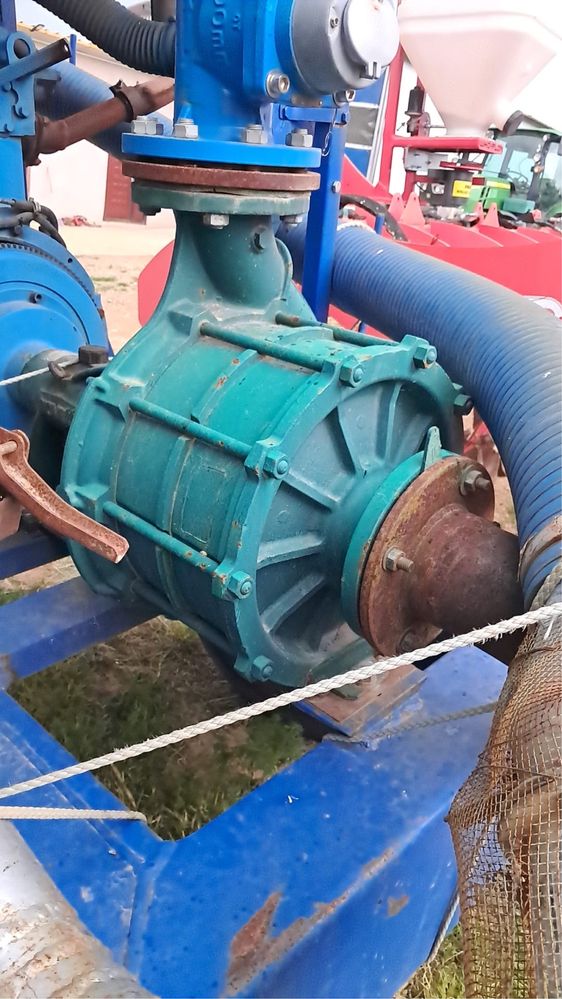 Motopompă motor perkins