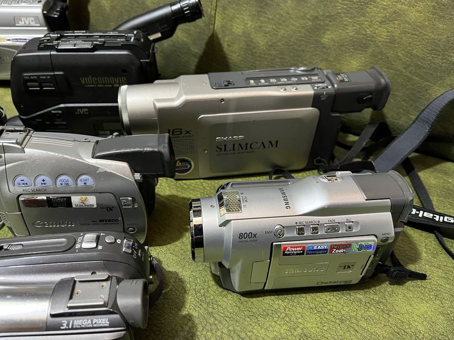 Camere film filmat MiniDv VHS(C), Video8