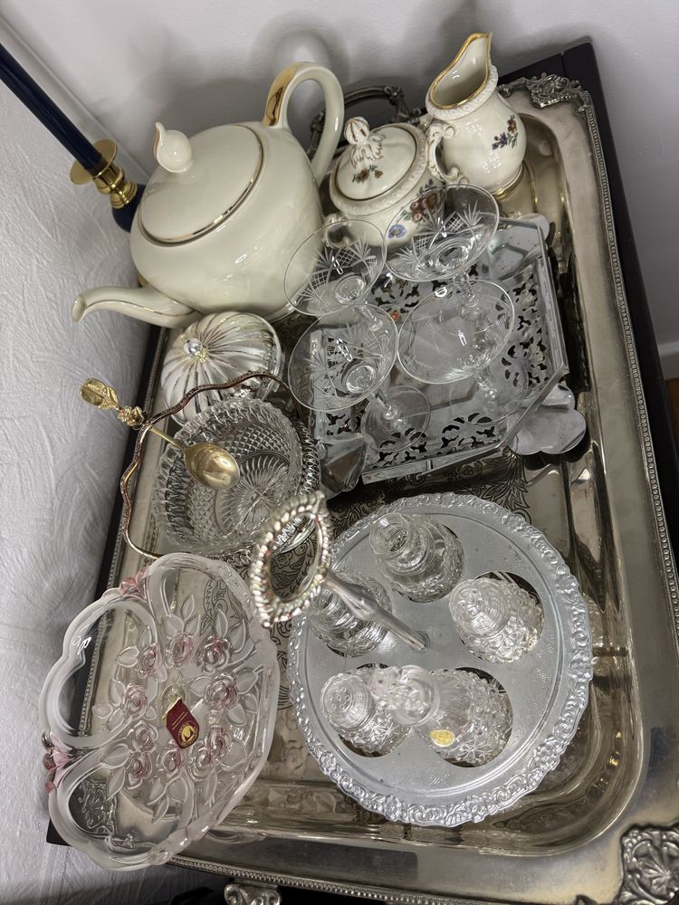 Set obiecte din cristal ,portelan,sticla ,meral argintat PRET FIX