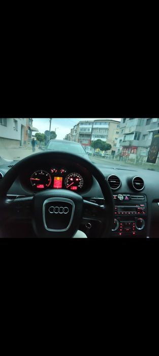 Audi A3 8P coupe 2.0 BKD  cutie DSG