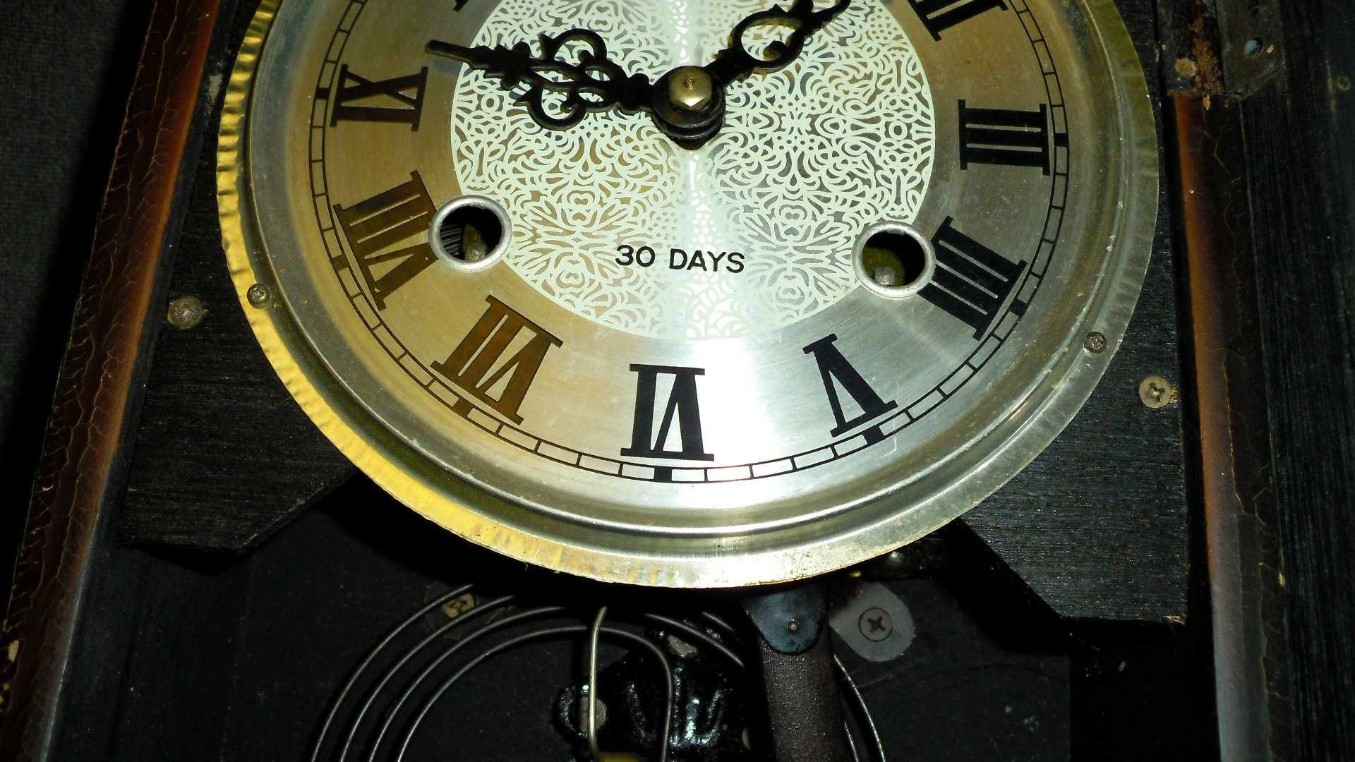 Стенен стар механичен часовник "CONCORDIA", 30 DAYS