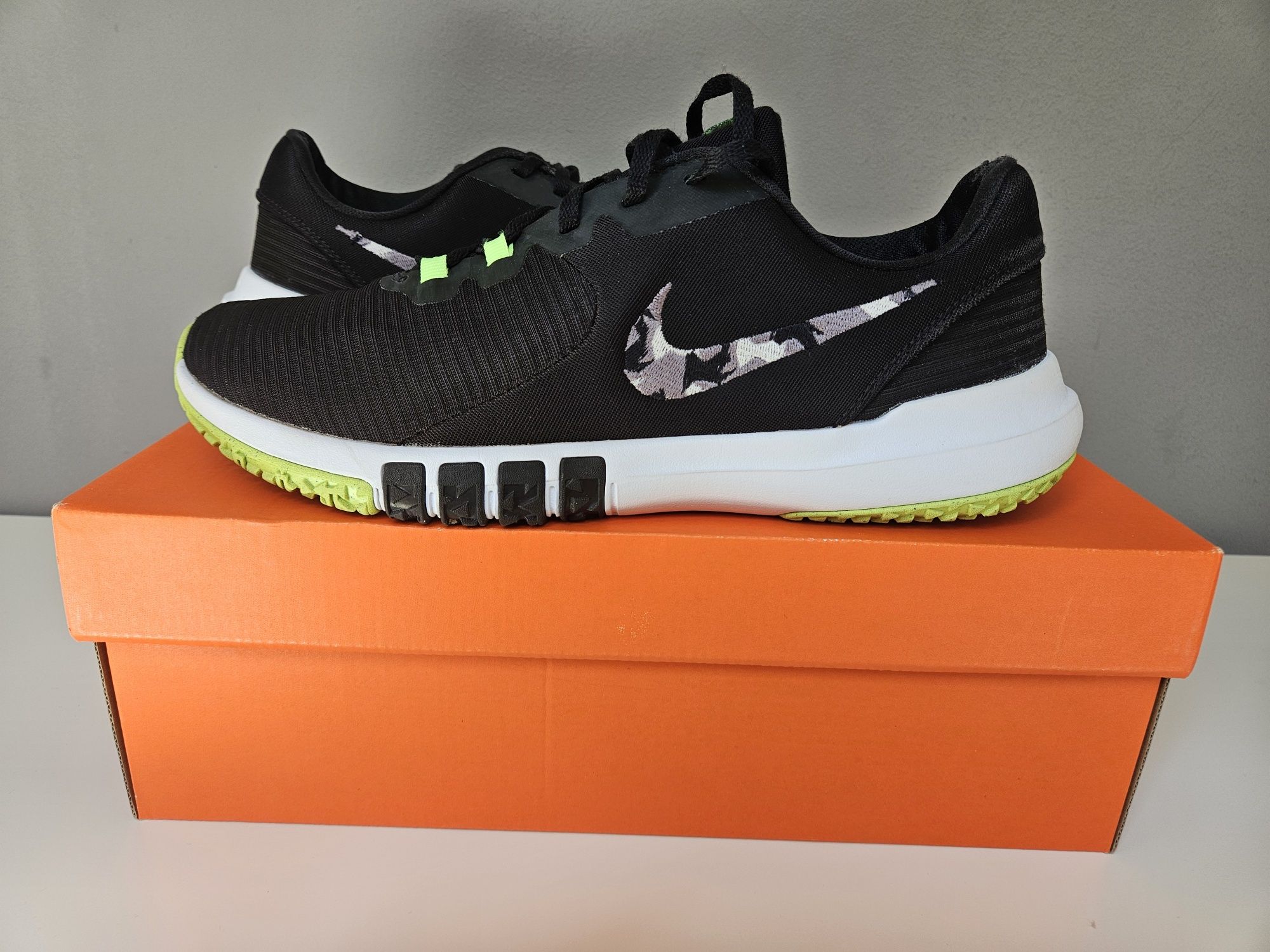 Оригинални Nike FLEX CONTROL TR4 маратонки-мъжки,46 номер