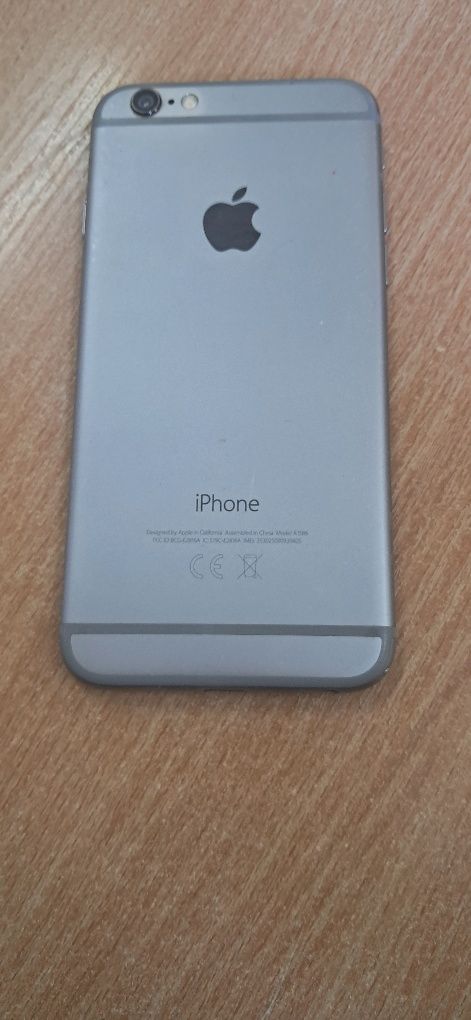 Продавам iPhone 6  32GB