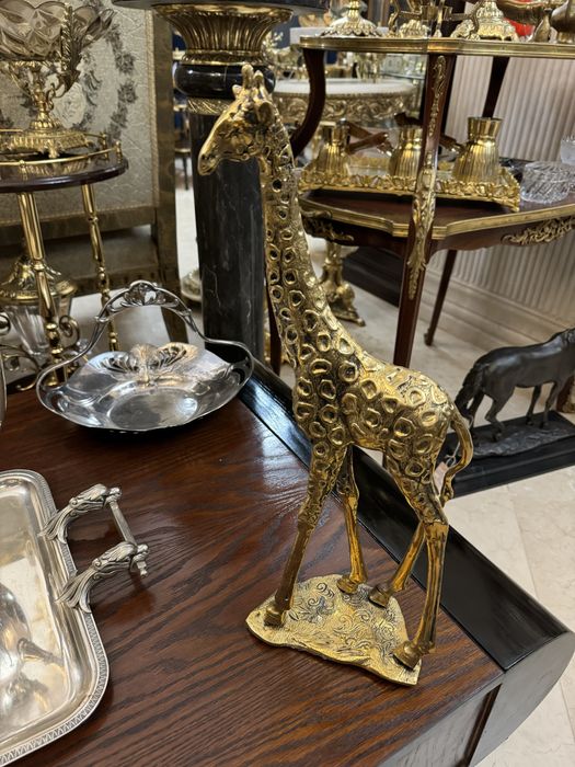 Statueta bronz-2,5kg