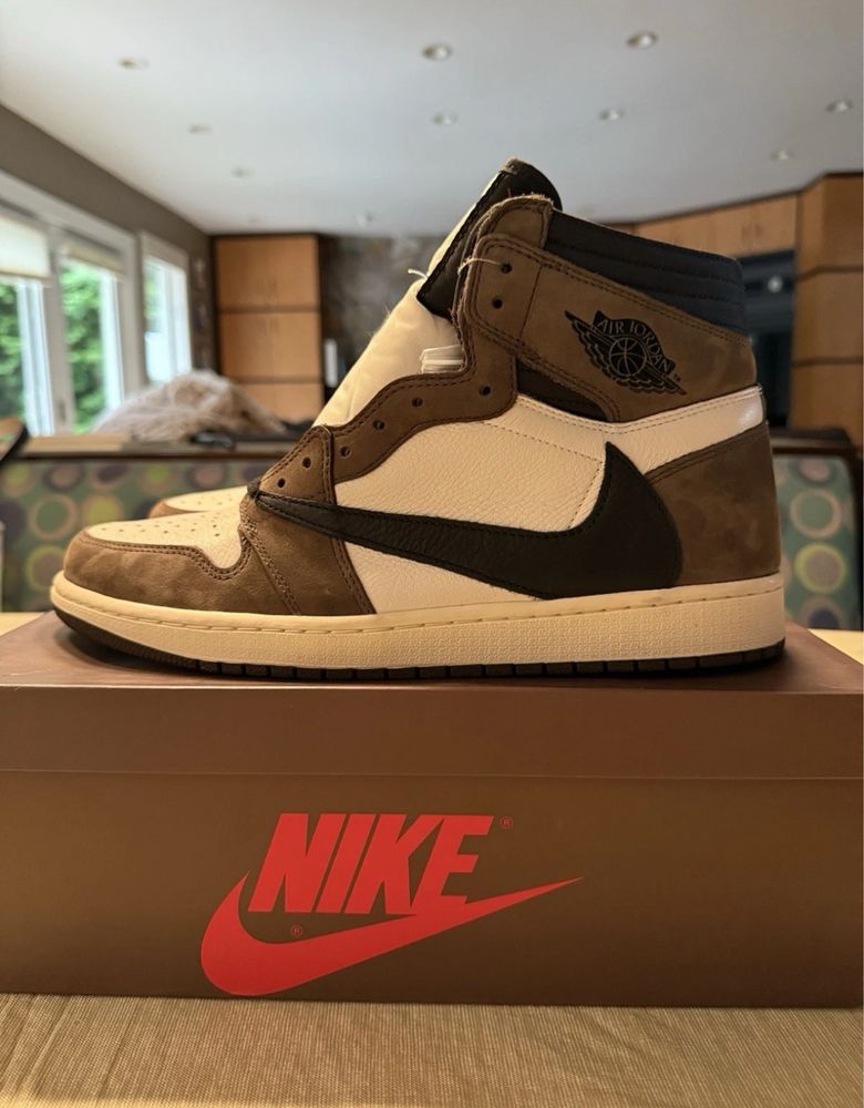 Adidasi Nike Jordan 1 Retro Travis Scott Cactus Jack