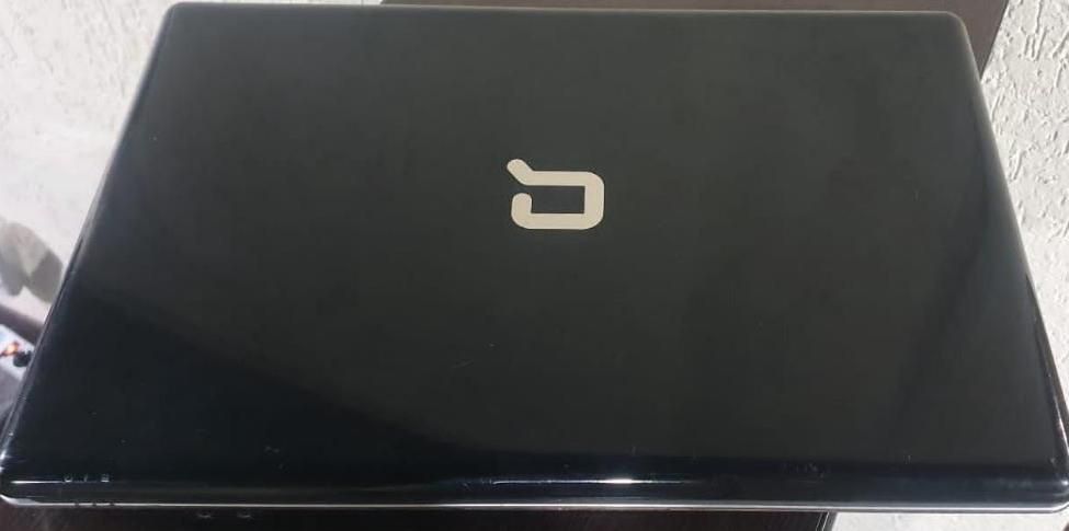 Продам ноутбук Compaq