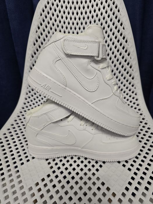 Nike air force 1nr 41 si 42 preț 200 lei