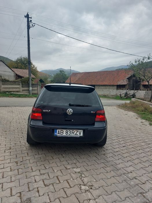 Vând Golf 4 1.9 tdi 131 cp 6 trepte