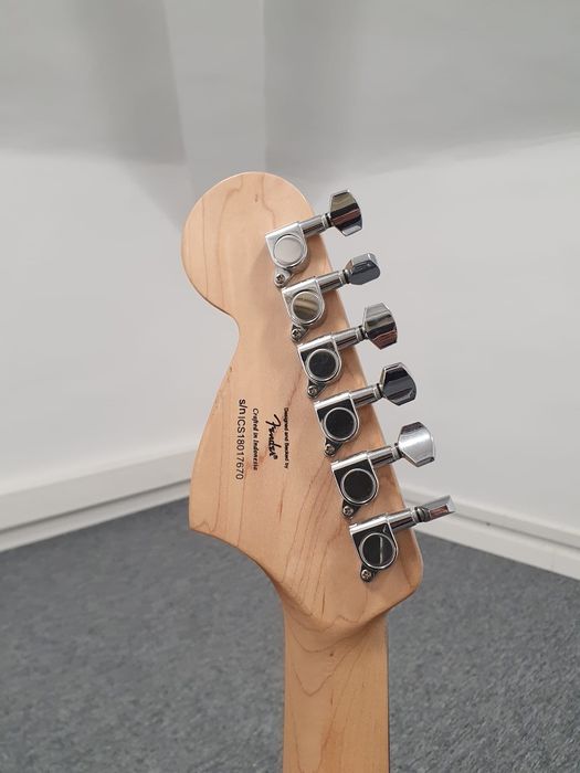 Set Amp Fender Champion 100 + Squier Bullet Mustang chitara electrica