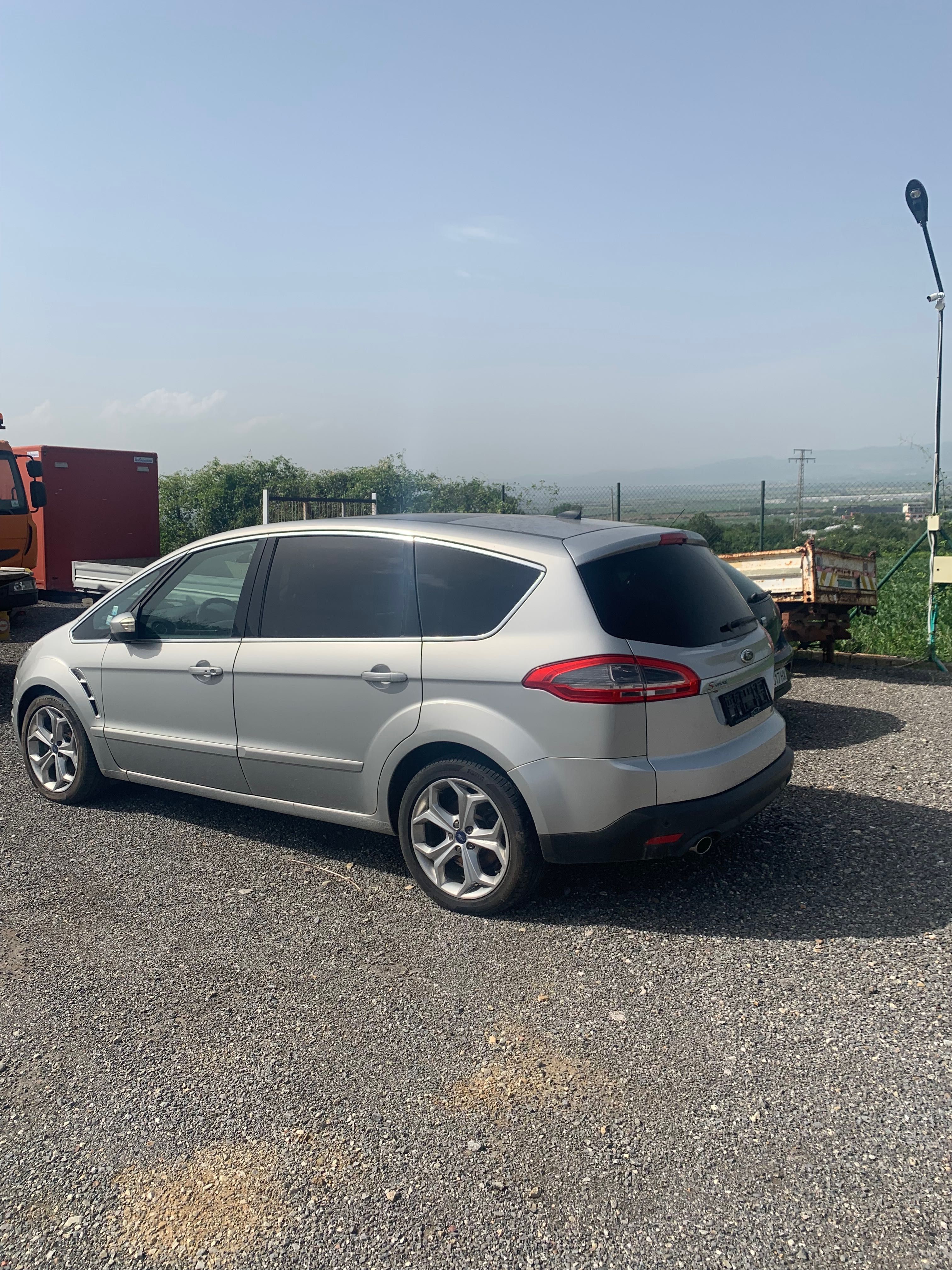 Ford S max titanium 2.0еcoboost 2014г