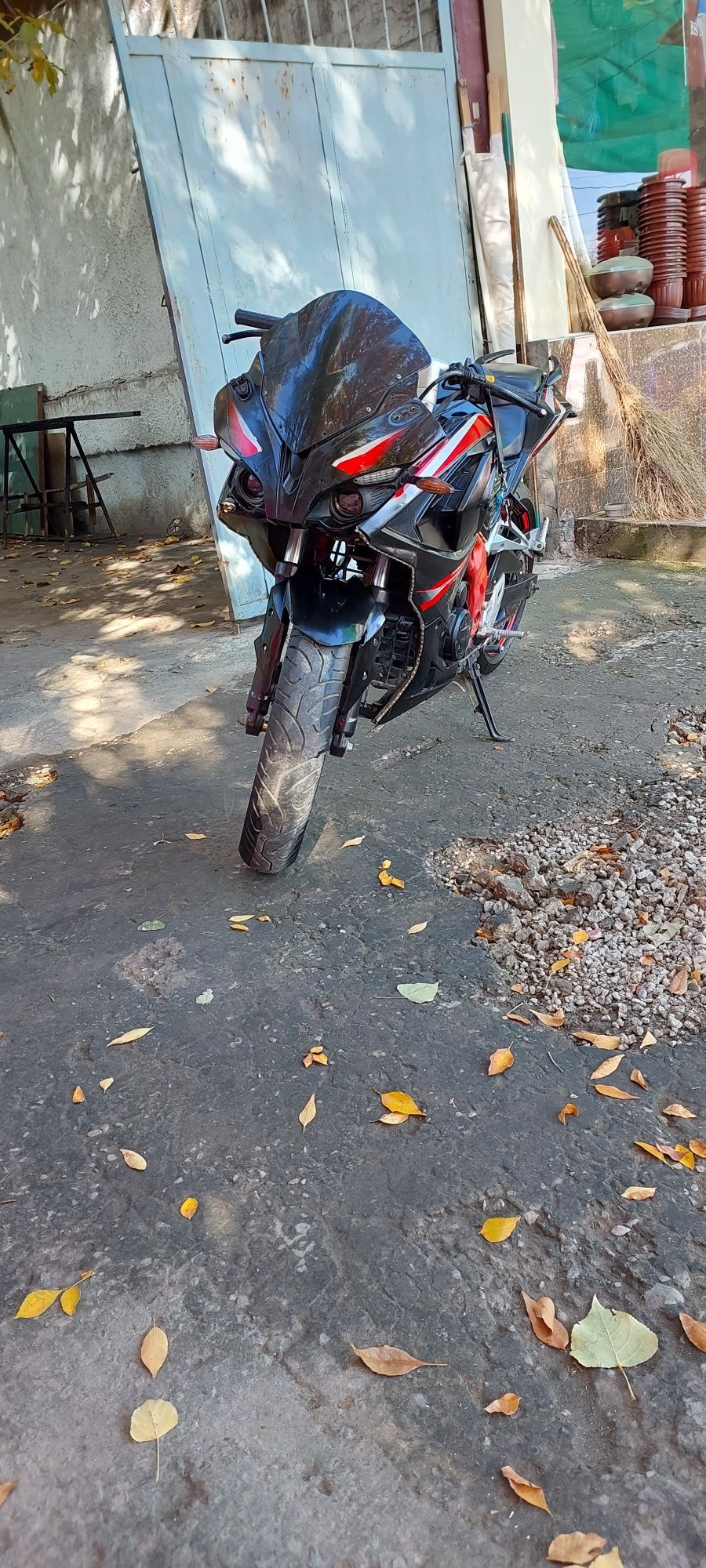 Moto sotiladi naxadu