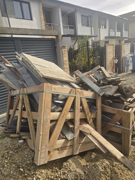 Donez lemne pentru foc