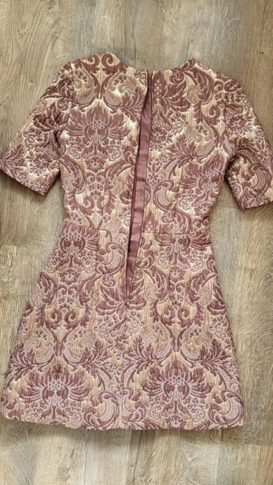 Елегантна рокля за повод