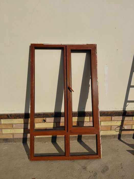 Пластик терезе 2 штук