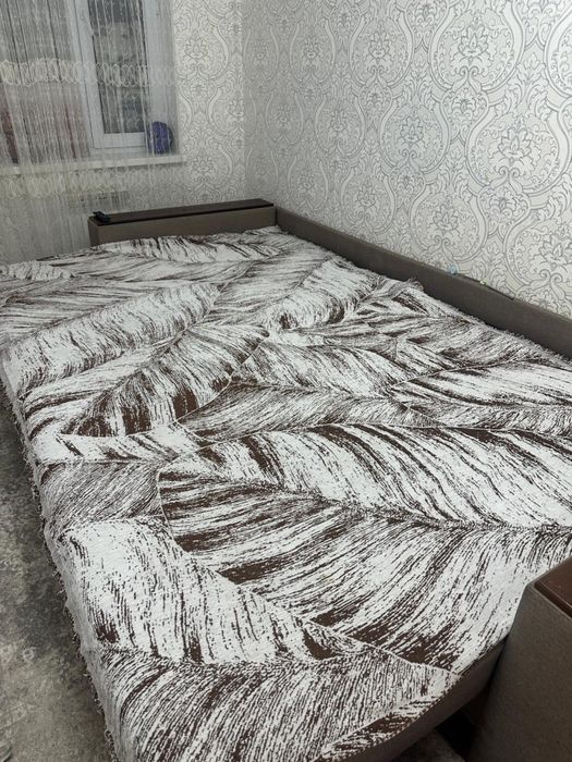 Продается в хорошем состояние Диван