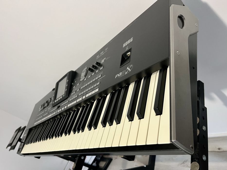 Korg PA3x PRO 76 256 Ram