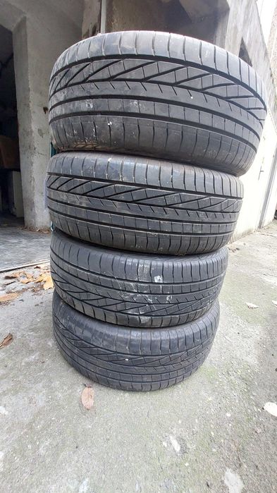 Vand set anvelope vara R16