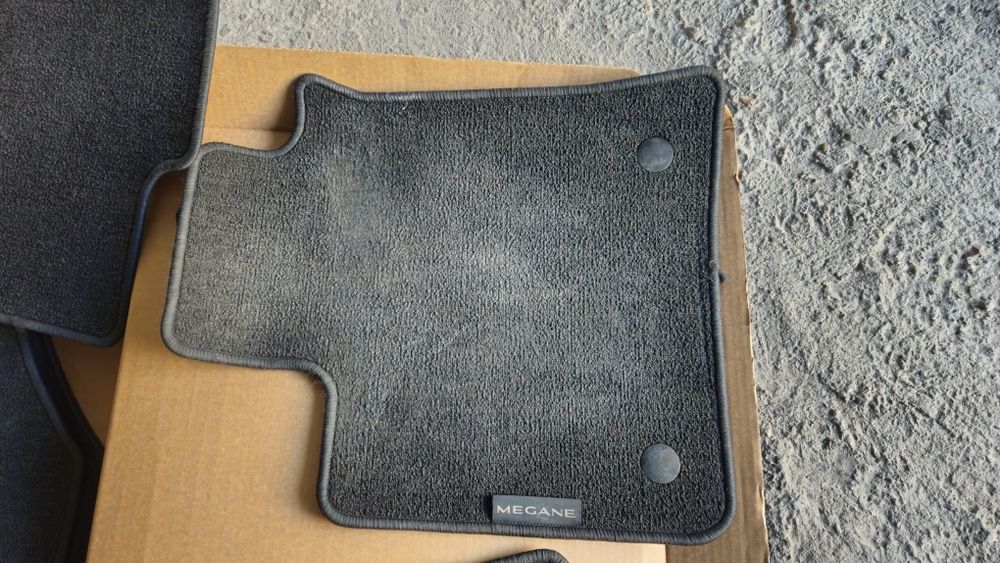 Стелки комплект за Megane 4