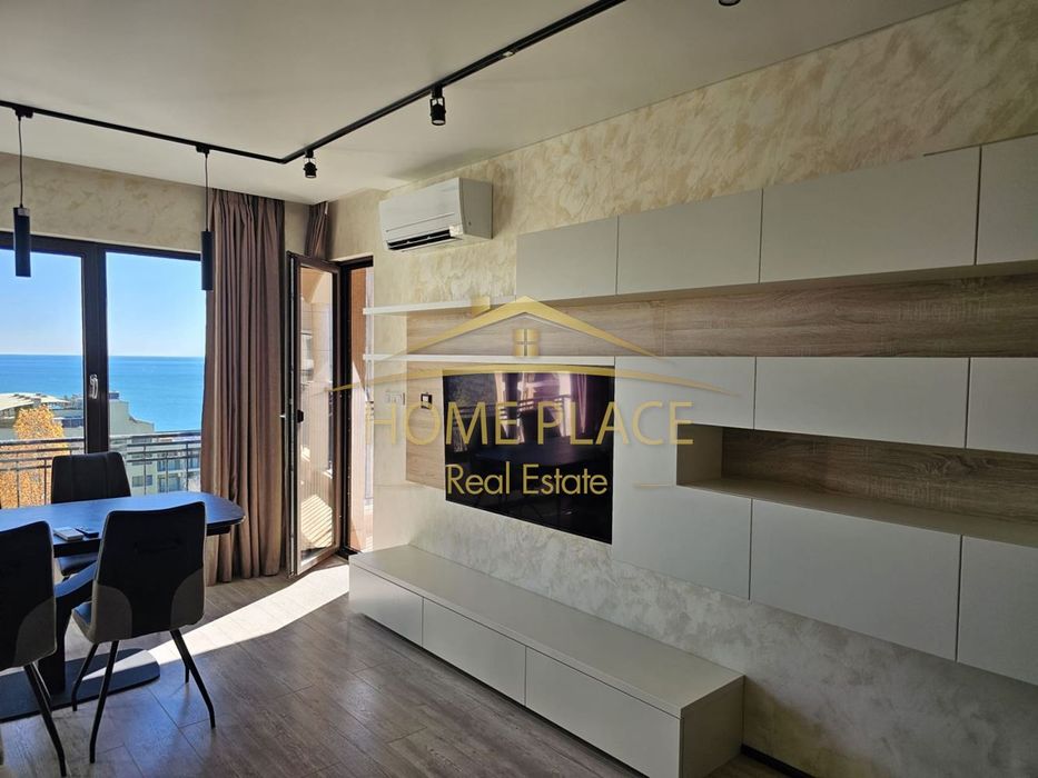 Тристаен апартамент в затворен комплекс