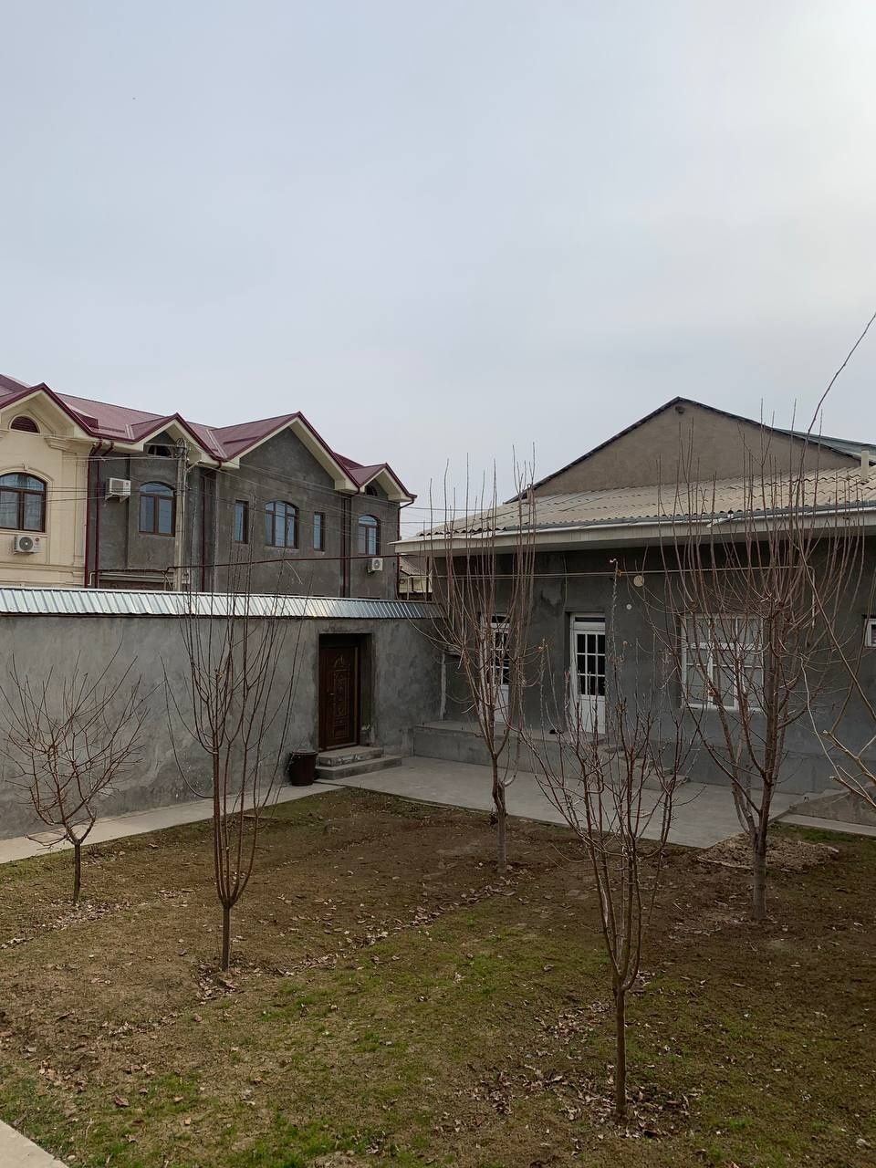 Yunusoboda Xovli sotiladi