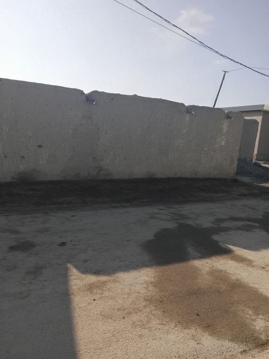 Uy joy sotiladi narxi kelishiladi