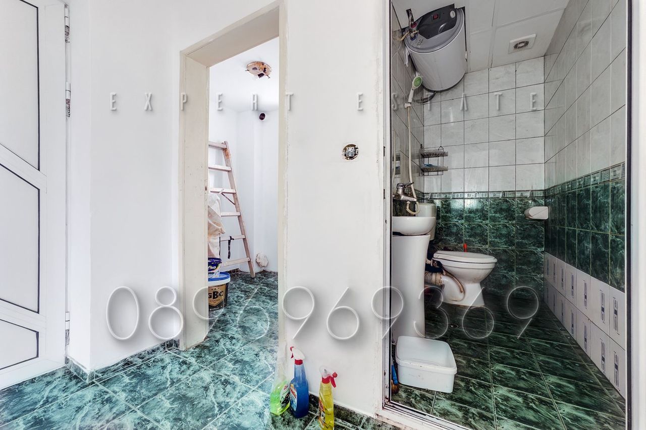 Продава се Двустаен апартамент в Варна, Аспарухово - 45 кв.м за 1832 €/кв.м - Снимка #3