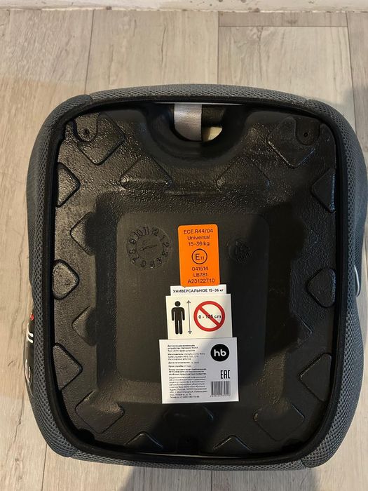 Продам новый детский автокресло