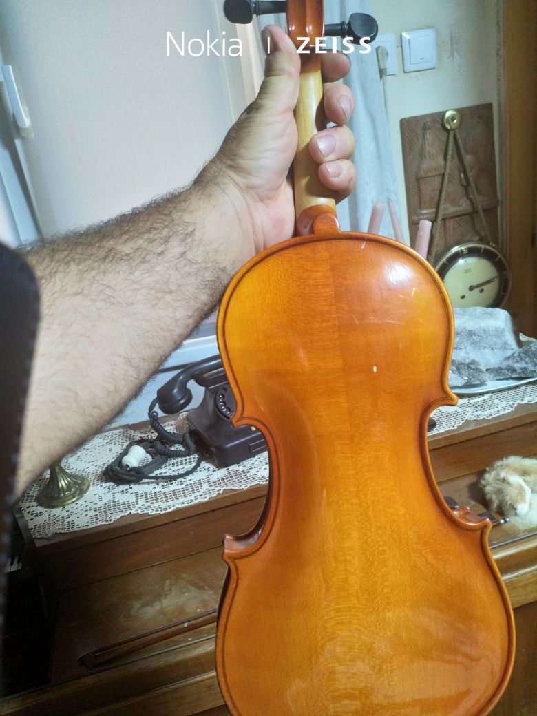 Vioare veche Reghin.