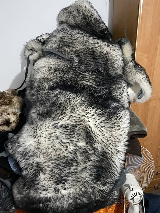 Чехол из натурального меха