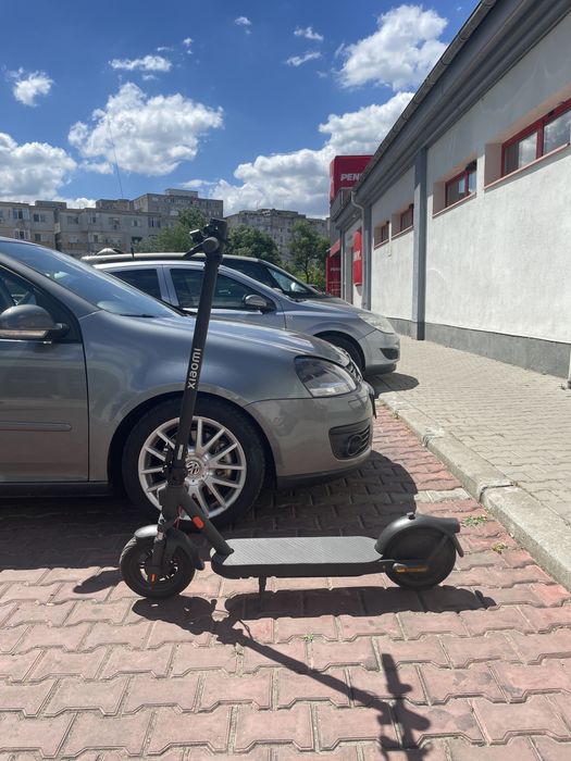 Vand trotineta electrica noua xiaomi scooter elite 10
