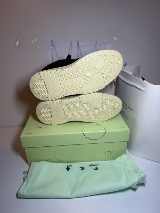 Adidasi OFF-WHITE Out Of Office OOO Low Tops black gum